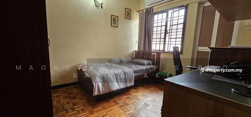 Rumah Teres untuk Dijual di Pjs 9 (Sunway) - Magasvari A/P Saboo Basnayake - Bedroom - PropertyGuru.com.my