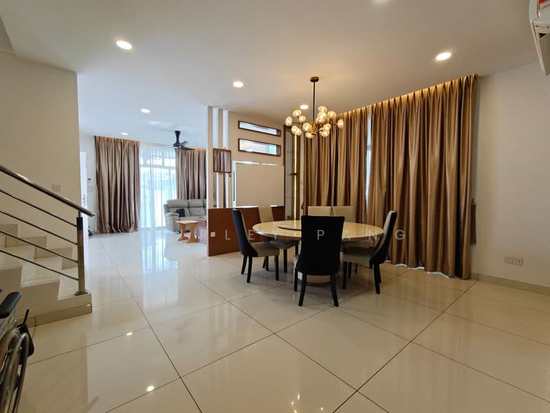 Cluster House for Sale in Mutiara Bestari (Skudai) - Shirley Pang - Living Room - PropertyGuru.com.my