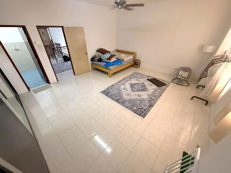 2-storey Terraced House for Sale in Bandar Nusaputra (Puchong) - Akmal Adam - Bedroom - PropertyGuru.com.my
