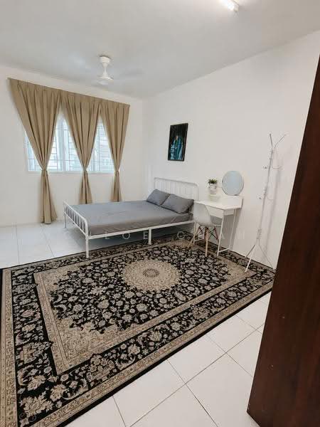 Condominium for Rent at Residensi Sateria - Chloe Chan - Bedroom - PropertyGuru.com.my