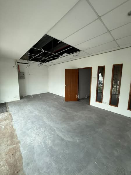Shop / Office for Rent in Bandar Baru Uda (Tampoi) - Irfan Zainuddin - Interior - PropertyGuru.com.my