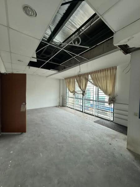 Shop / Office for Rent in Bandar Baru Uda (Tampoi) - Irfan Zainuddin - Interior - PropertyGuru.com.my