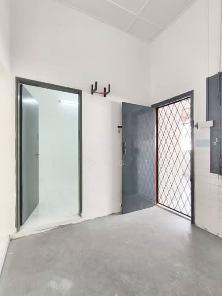 1-storey Terraced House for Sale in Taman Sentosa (Johor Bahru) - Ee Fong Toh - Interior - PropertyGuru.com.my