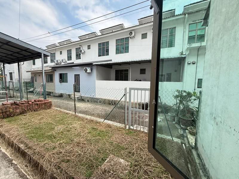 2-storey Terraced House for Sale in Tanjong Minyak (Melaka) - Ramona Tan - Exterior - PropertyGuru.com.my