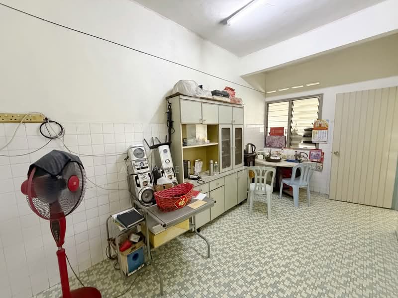 2-storey Terraced House for Sale in Taman Selayang Baru (Selayang) - Alven Lim - Kitchen - PropertyGuru.com.my