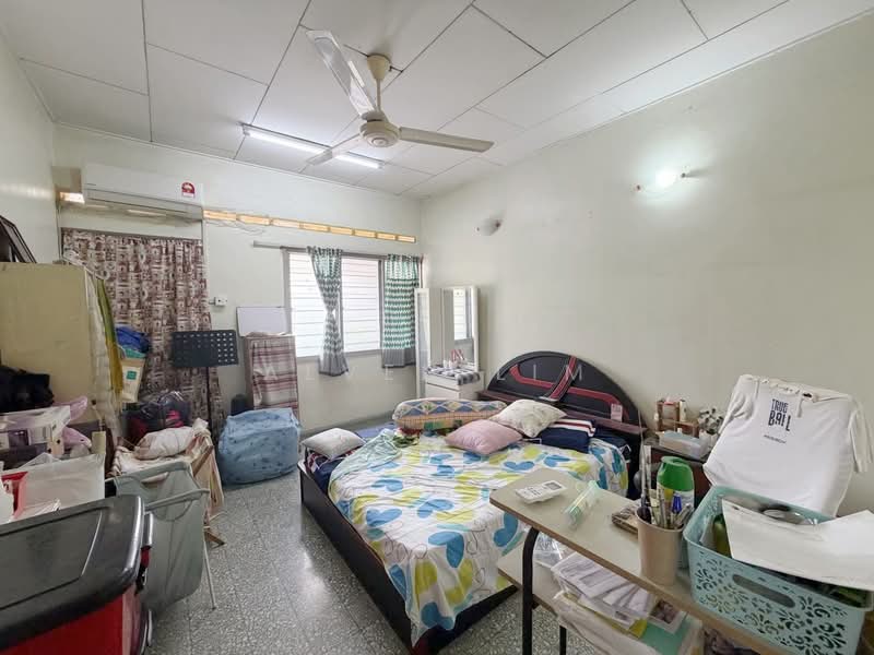 2-storey Terraced House for Sale in Taman Selayang Baru (Selayang) - Alven Lim - Bedroom - PropertyGuru.com.my