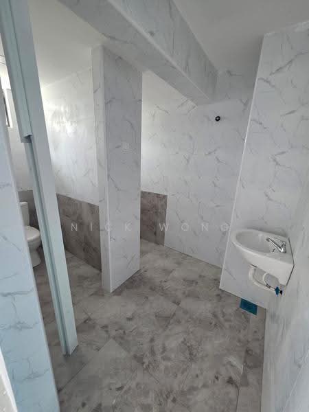 Shop for Rent in Jalan Klang Lama (Old Klang Road) (Kuala Lumpur) - Nick Wong - Bathroom - PropertyGuru.com.my