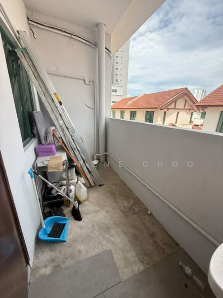 Pangsapuri untuk Disewa di Mutiara Indah Apartment - Sherlene Choo - Balcony - PropertyGuru.com.my