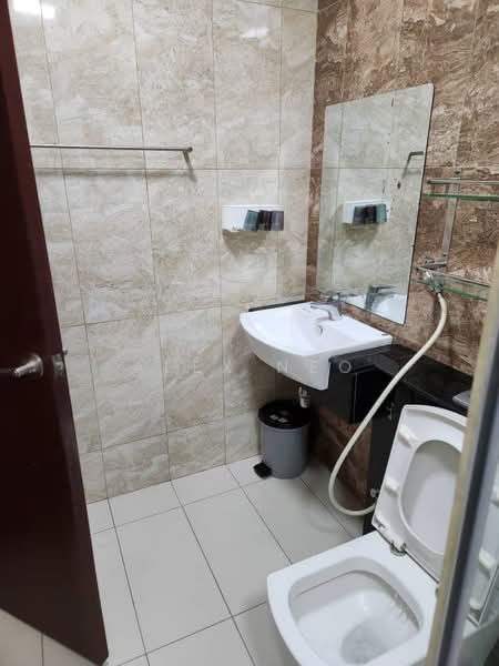 Kediaman Servis untuk Disewa di Paragon Suites @ CIQ - Alex Neo - Bathroom - PropertyGuru.com.my