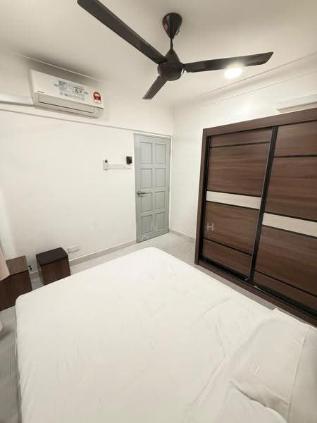 Apartment for Rent at Makmur Apartment - Kenneth Wong - Bedroom - PropertyGuru.com.my
