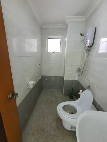 Apartment for Sale at Bukit Segambut Apartment - Alven Lim - Bathroom - PropertyGuru.com.my