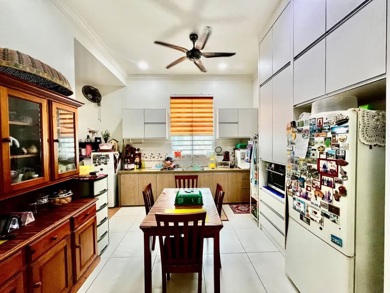 Bungalow House for Sale in Bandar Aman Jaya (Sungai Petani) - Abdul Muhaimin - Kitchen - PropertyGuru.com.my