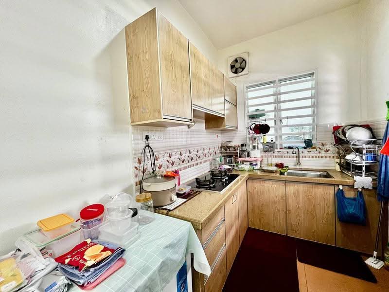 Bungalow House for Sale in Bandar Aman Jaya (Sungai Petani) - Abdul Muhaimin - Kitchen - PropertyGuru.com.my