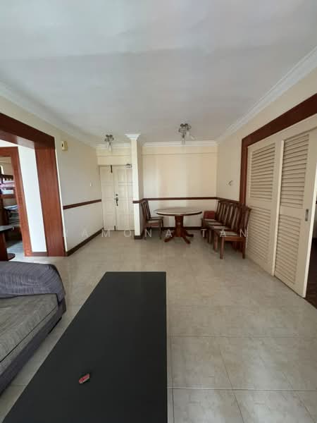Kondominium untuk Dijual di A'famosa D'Savoy - Ramona Tan - Living Room - PropertyGuru.com.my