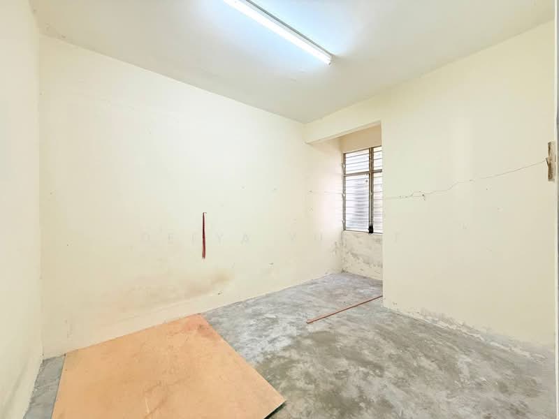 Terraced House for Sale in Bandar Baru Senawang (Senawang) - Deeya Yusof - Interior - PropertyGuru.com.my