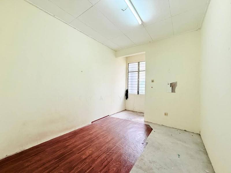 Terraced House for Sale in Bandar Baru Senawang (Senawang) - Deeya Yusof - Interior - PropertyGuru.com.my