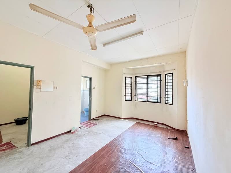Terraced House for Sale in Bandar Baru Senawang (Senawang) - Deeya Yusof - Interior - PropertyGuru.com.my