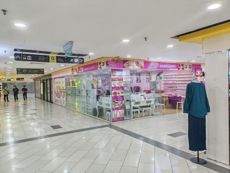 Retail Space for Rent in KL City Centre (Kuala Lumpur) - Jeno Poon - Interior - PropertyGuru.com.my