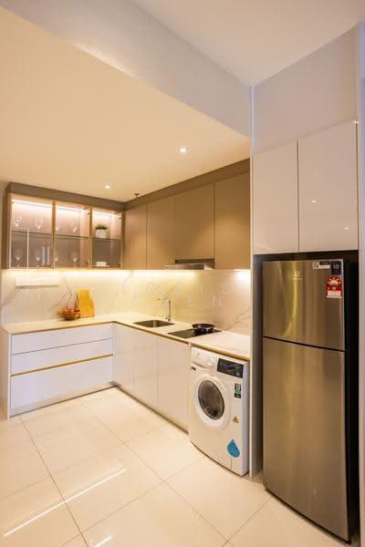 Kediaman Servis untuk Dijual di Golden Crown Residence - Louis Chen - Kitchen - PropertyGuru.com.my