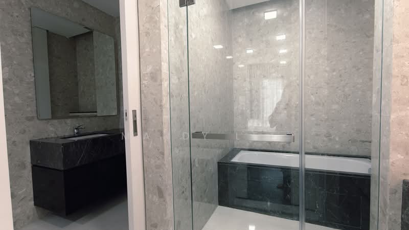 Kediaman Servis untuk Disewa di Pavilion Damansara Heights - Mandy Lee - Bathroom - PropertyGuru.com.my