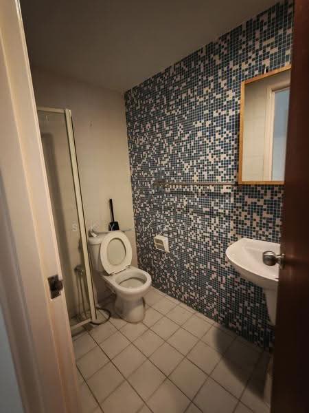 Kondominium untuk Disewa di Andalucia - Sky Loong - Bathroom - PropertyGuru.com.my