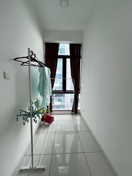 Kediaman Servis untuk Dijual di Wave @ Marina Cove - Nico Ho - Corridor - PropertyGuru.com.my