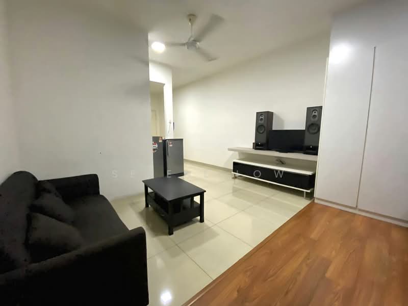 Pangsapuri untuk Dijual di Nusa Heights (Nusa Puncak) - Serene Low - Living Room - PropertyGuru.com.my