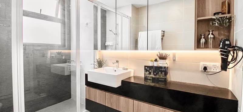 Kediaman Servis untuk Dijual di Garden Plaza - Baxter Lim - Bathroom - PropertyGuru.com.my
