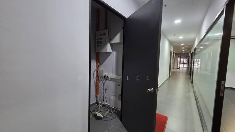 Office for Rent in Petaling Jaya (Selangor) - Will Lee - Corridor - PropertyGuru.com.my