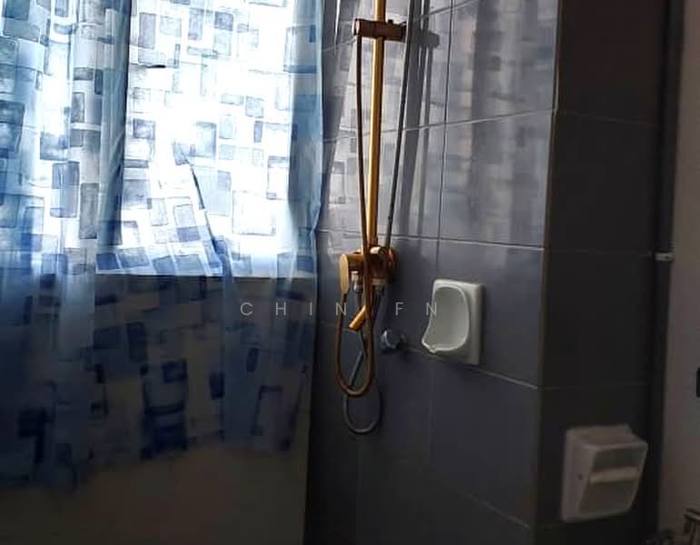 Apartment for Rent at Residensi Rumpun Bahagia (Residensi Melaka Tengah 1) - CHIN FN - Bathroom - PropertyGuru.com.my