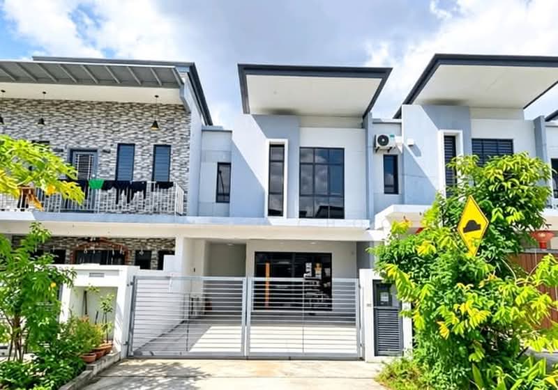 2-storey Terraced House for Sale in Kajang East (Semenyih) - Kenny Choo - Exterior - PropertyGuru.com.my