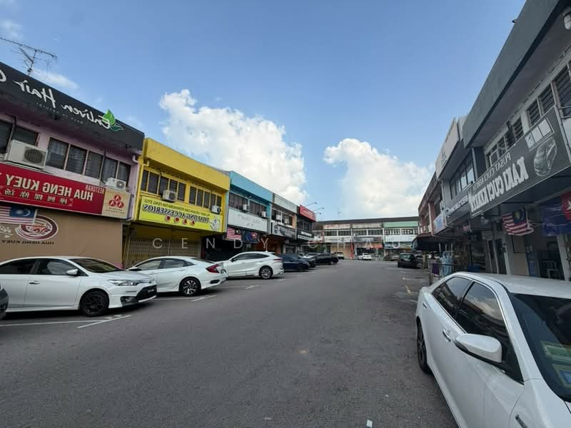 Shop / Office untuk Disewa di Taman Johor Jaya (Johor Bahru) - Cendy Chau - Exterior - PropertyGuru.com.my