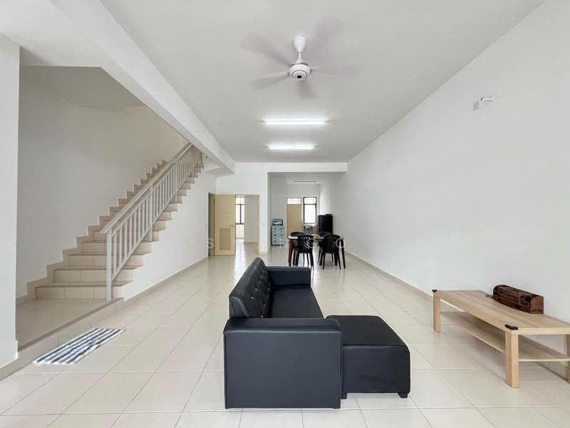 2-storey Terraced House for Sale in Taman Bestari Perdana (Pasir Gudang) - SY Ngo - Living Room - PropertyGuru.com.my