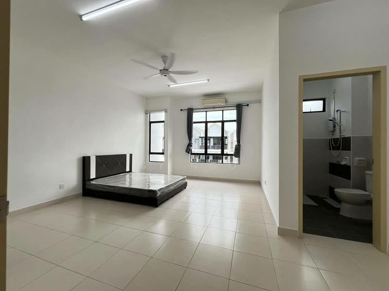 2-storey Terraced House for Sale in Taman Bestari Perdana (Pasir Gudang) - SY Ngo - Bedroom - PropertyGuru.com.my
