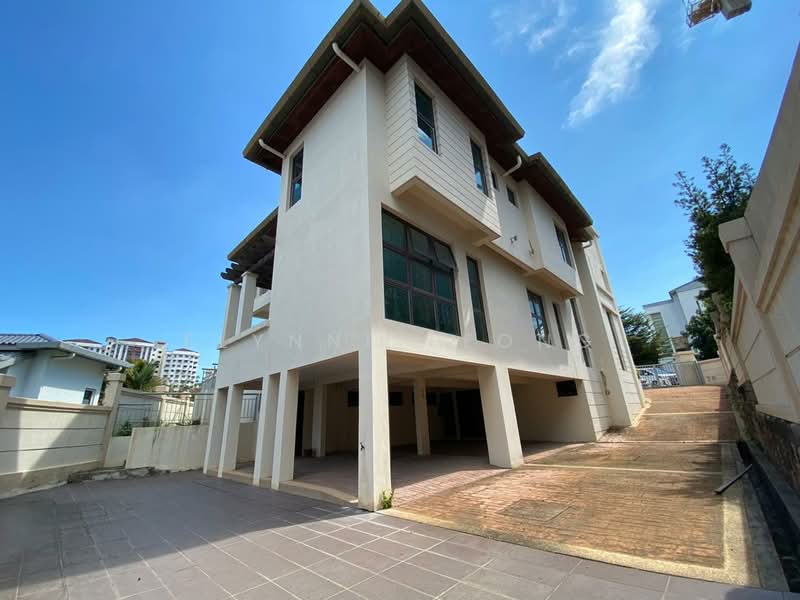Bungalow House for Sale in Batu Uban (Gelugor) - Elynne Leong - PropertyGuru.com.my