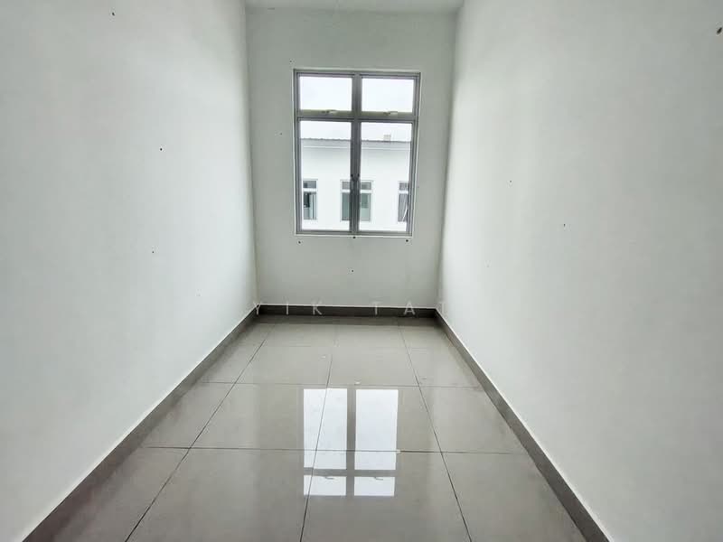 2-storey Terraced House for Sale in Bandar Dato Onn (Tebrau) - Yik Tat - Interior - PropertyGuru.com.my