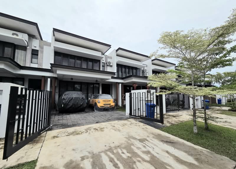 2-storey Terraced House for Sale in Shah Alam (Selangor) - Afif Azizan - PropertyGuru.com.my