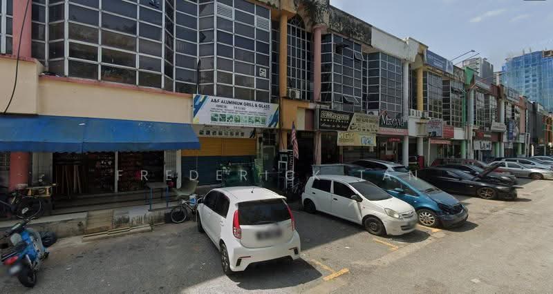 Factory for Rent in Bandar Pinggiran Subang (Shah Alam) - Frederick Tan - Exterior - PropertyGuru.com.my