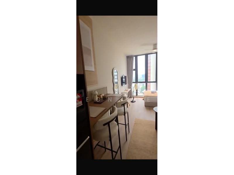 Kediaman Servis untuk Dijual di Armani Residence - Leon Lee - Living Room - PropertyGuru.com.my