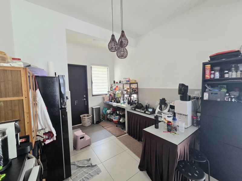 2-storey Terraced House for Sale in Alam Impian (Shah Alam) - Afif Azizan - Kitchen - PropertyGuru.com.my
