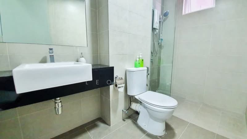Kondominium untuk Dijual di Tropicana Bay Residences - Leong . - Bathroom - PropertyGuru.com.my