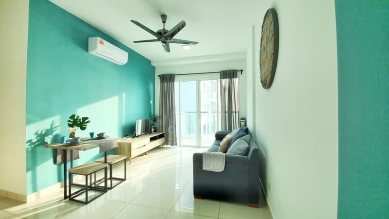 Kondominium untuk Dijual di Tropicana Bay Residences - Leong . - Living Room - PropertyGuru.com.my