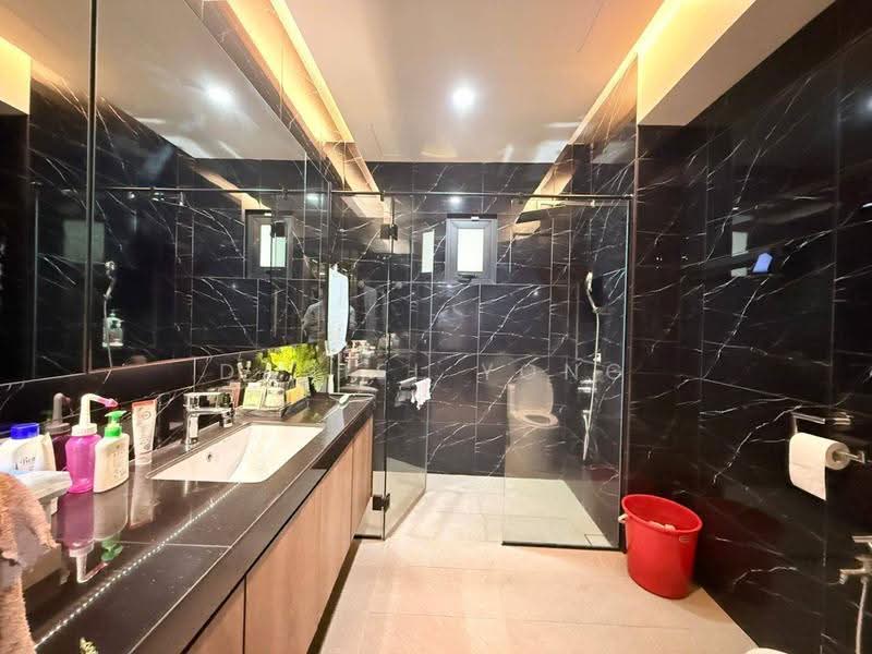 Rumah Teres 2.5-Tingkat untuk Dijual di Skudai (Johor) - Daniel Yong - Bathroom - PropertyGuru.com.my