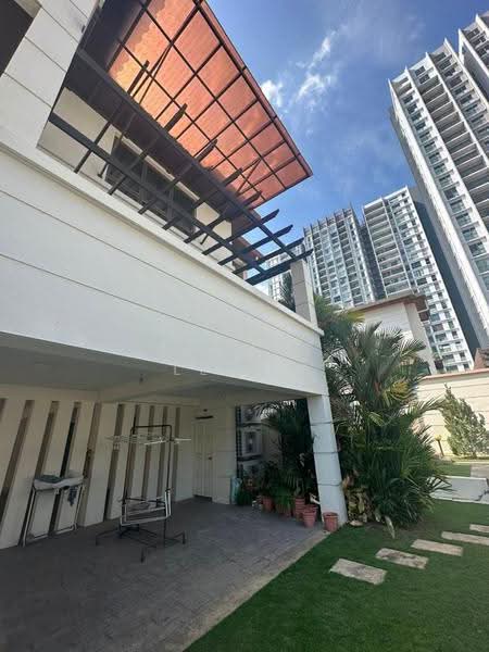 Bungalow House for Sale in Gelugor (Penang) - Elynne Leong - Exterior - PropertyGuru.com.my