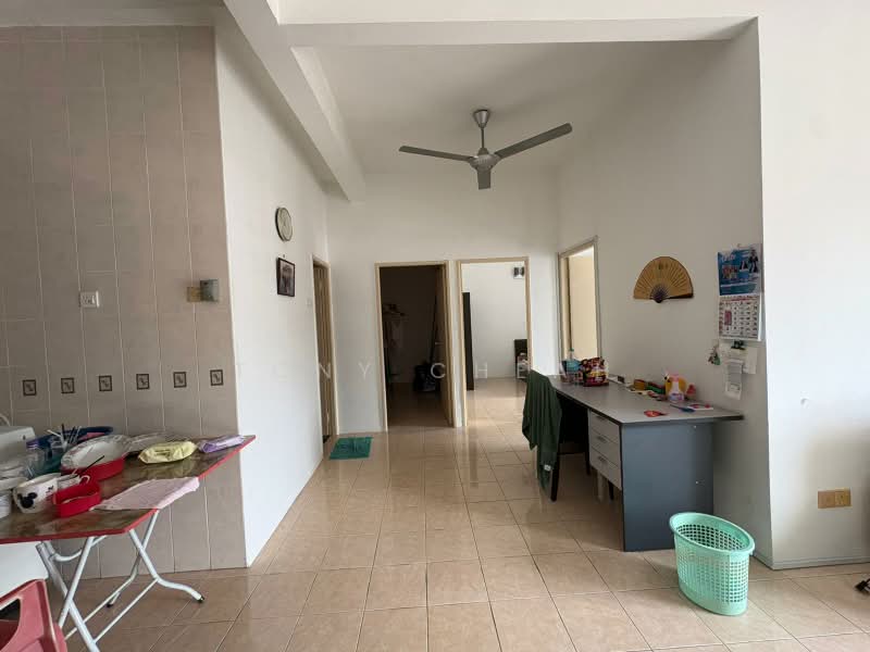 Pangsapuri untuk Dijual di Sri Kristal - Tony Cheah - Living Room - PropertyGuru.com.my