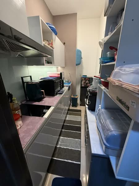 Service Residence for Sale at 8Scape Residence @ Sutera - SY Ngo - Kitchen - PropertyGuru.com.my