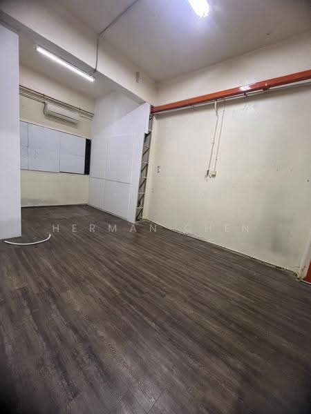 Kilang Terpisah untuk Disewa di Taman Desa Cemerlang (Ulu Tiram) - Herman Chen - Interior - PropertyGuru.com.my