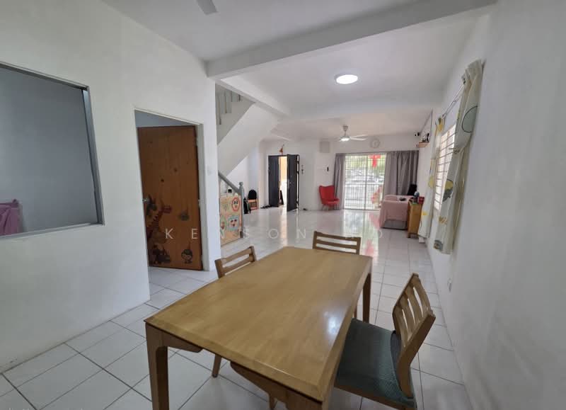 2-storey Terraced House for Sale in Taman Sungai Besi Indah (Seri Kembangan) - Kenson Ho - Dining Room - PropertyGuru.com.my