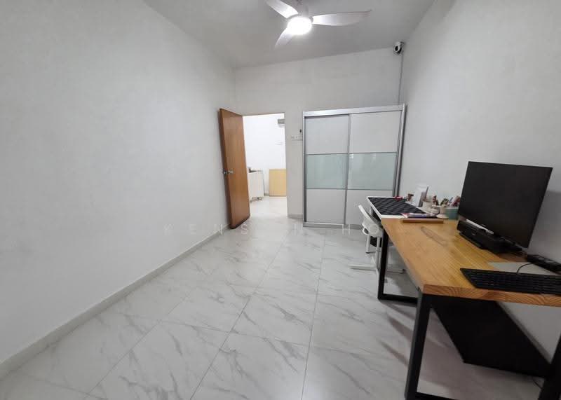 2-storey Terraced House for Sale in Taman Sungai Besi Indah (Seri Kembangan) - Kenson Ho - Study - PropertyGuru.com.my