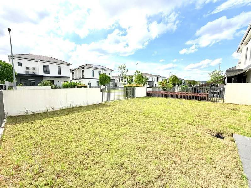 Rumah Teres untuk Dijual di Eco Grandeur (Puncak Alam) - Kamaruzaman Omar - Exterior - PropertyGuru.com.my